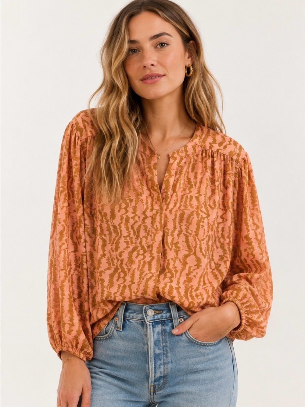 Elizabeth + James Balloon Puff Long-Sleeve Crop Button-Down Blouse